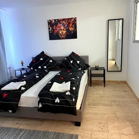 Lunetha Homes * Laudenbach (Rhein-Neckar)