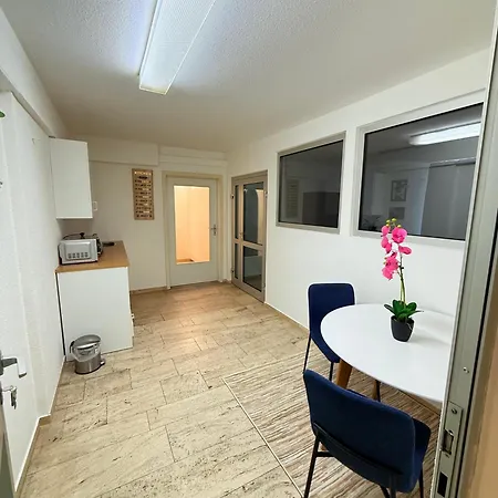 Lunetha Homes * Laudenbach (Rhein-Neckar)