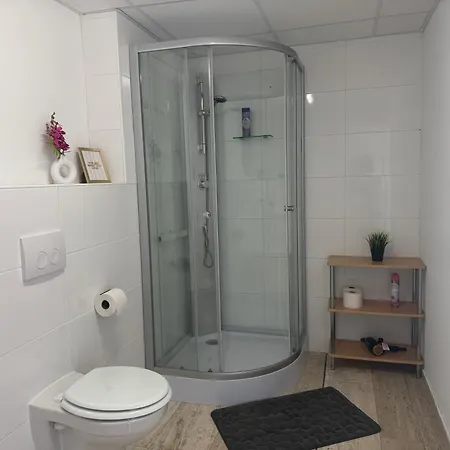 شقة فندقية Lunetha Homes 3*