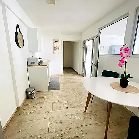 Lunetha Homes Apartahotel 3*